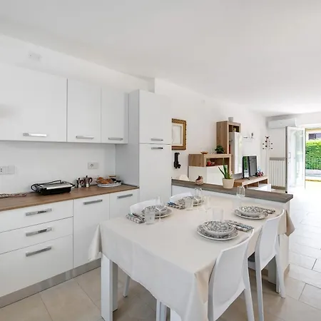 Appartement La Del Caribe Peschiera Peschiera del Garda